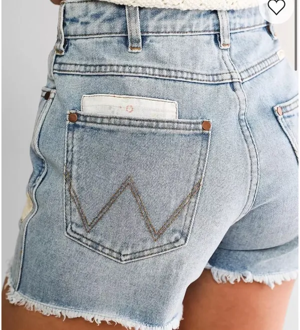 Wrangler x Billabong Shorts - Image 5