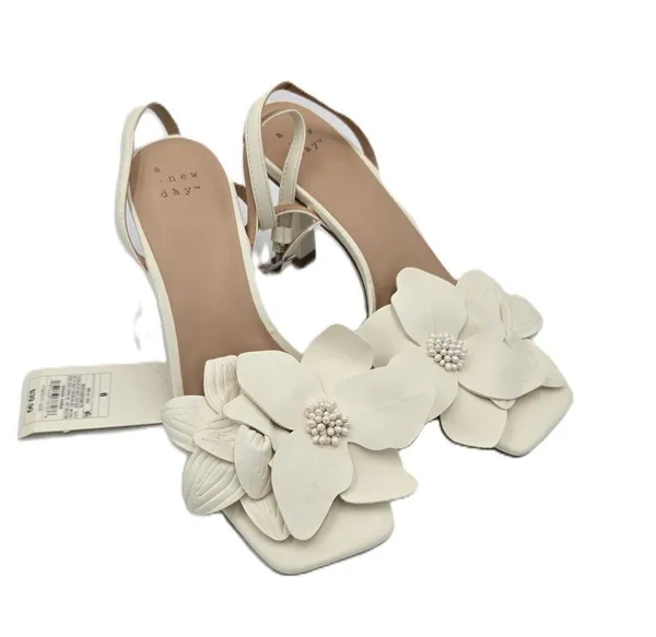 Target flower heels  - Image 3