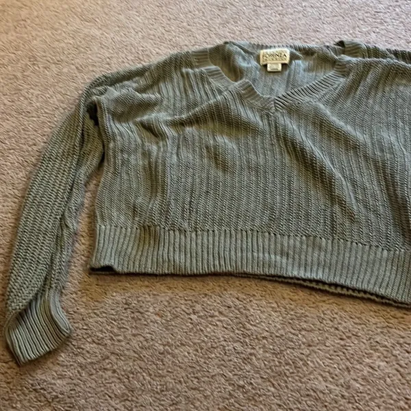 ‎Vs pink sweater M - Image 3