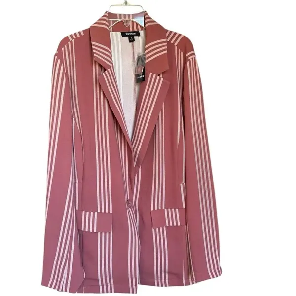 NWT Torrid Lightweight Boyfriend Blazer Pink/ White/ Stripe Size 2X - Image 13