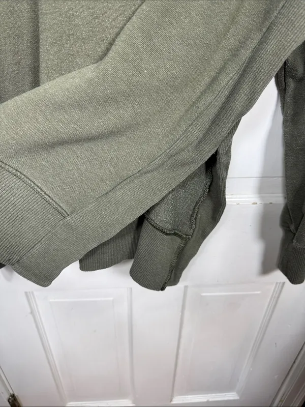 Aerie Women's Green Khaki Oversize Cozy Side Slit Sweatshirt W2563 Sz M - Image 2