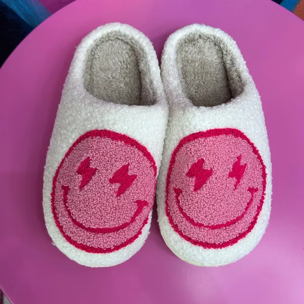 Pink Smiley Face Lightning Bolt Eyes Womens 6.5-7.5‎ / 37-38 Slippers Slides NEW - Image 2