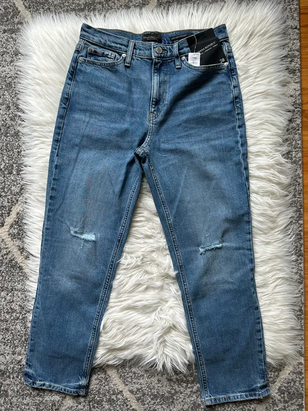 Banana Republic Distressed Ankle Straight Jeans - Image 4