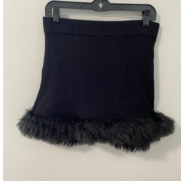 Show Me Your Mumu Fran Black Knit Faux Fur Mini Skirt Size Large - Image 2