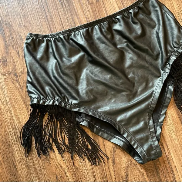 Body Rage Black Faux Leather Fringe Bikini Cut Bottoms Shorts Sz Large - Image 4