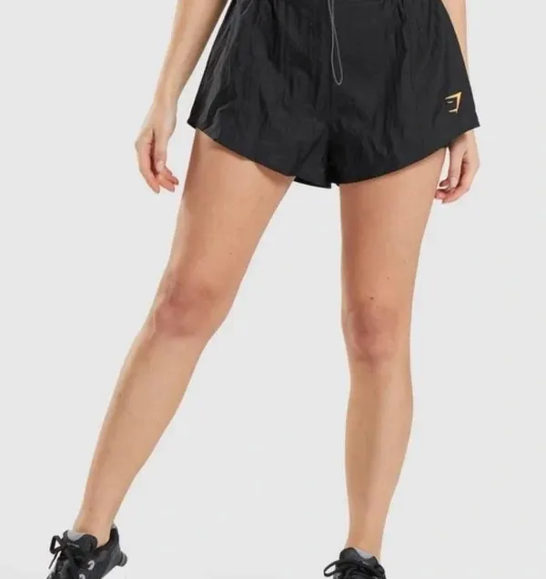 Gymshark Pulse 2 in 1 Shorts - Black - Image 2