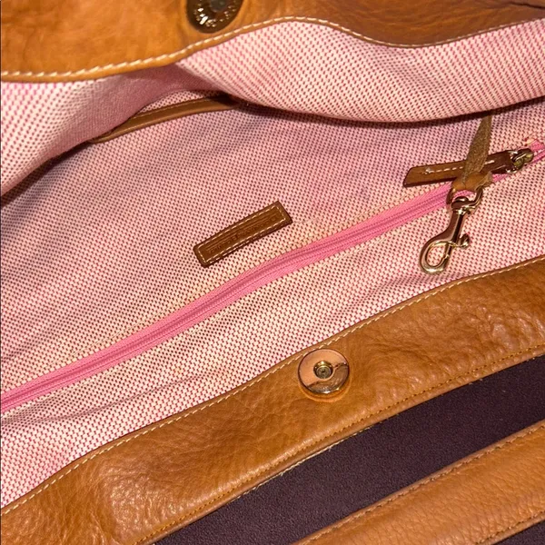 Vintage Dooney & Bourke Cream Monogram Large Hobo Shoulder Bag - Image 9