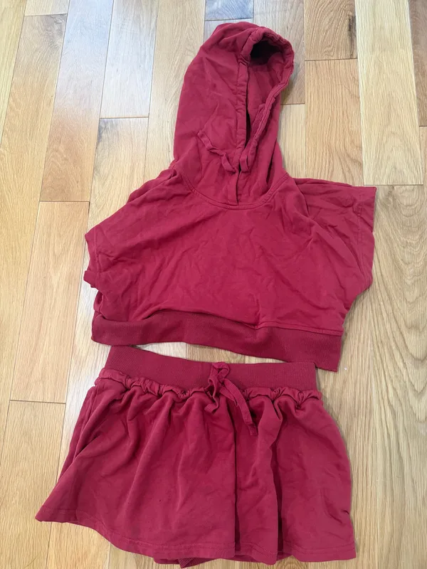 Pink Lily Sleeveless Hoodie Mini Skort - Image 3