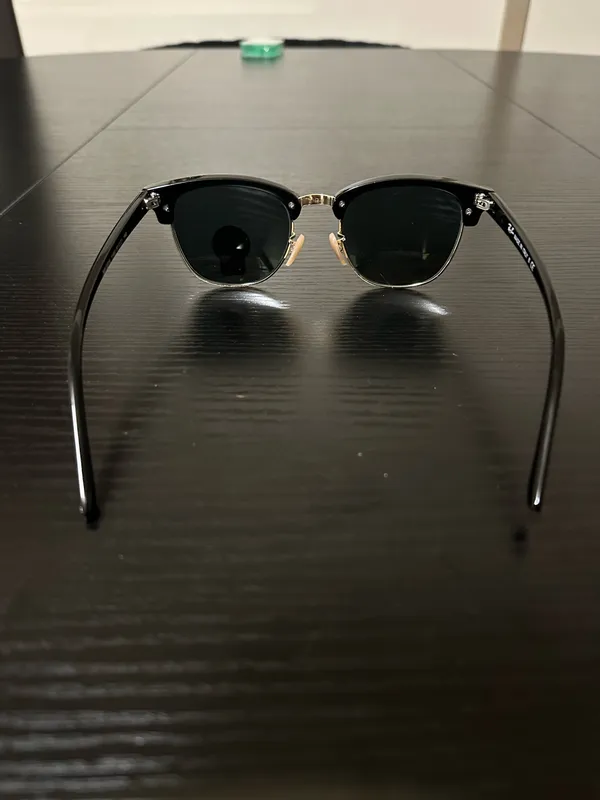 Ray-Ban Sunglasses - Image 3