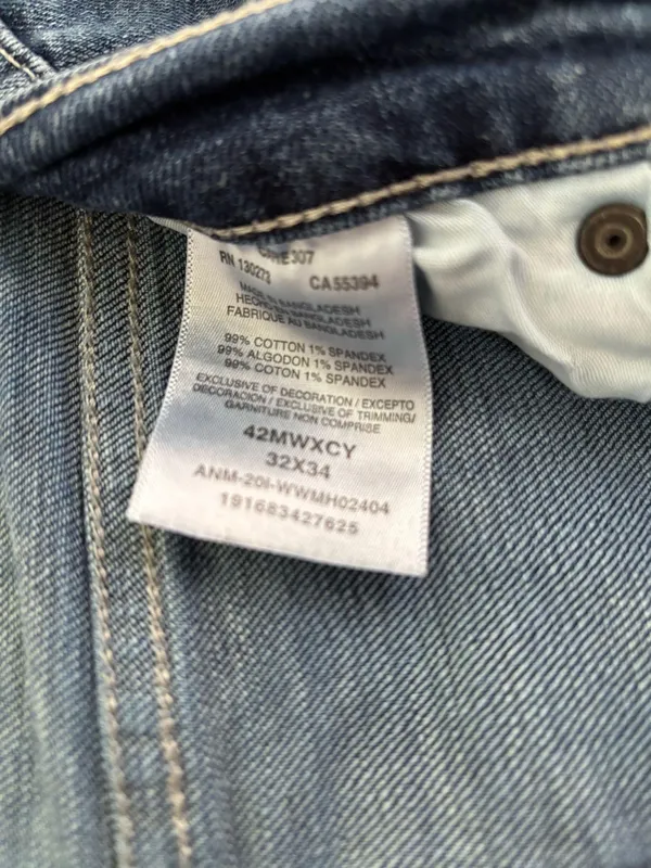 Men’s Wrangler Jeans Cowboy Cut - Image 3