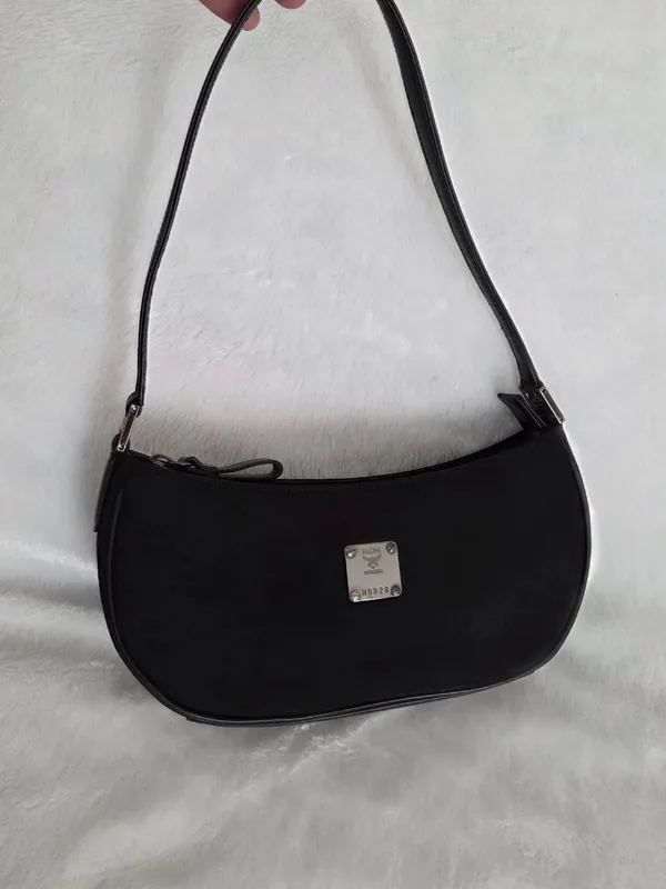 MCM Vintage Black Visetos Hobo Shoulder - Image 4