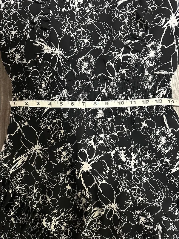 Sleeveless Black & White Floral High-Low Dress - Image 13