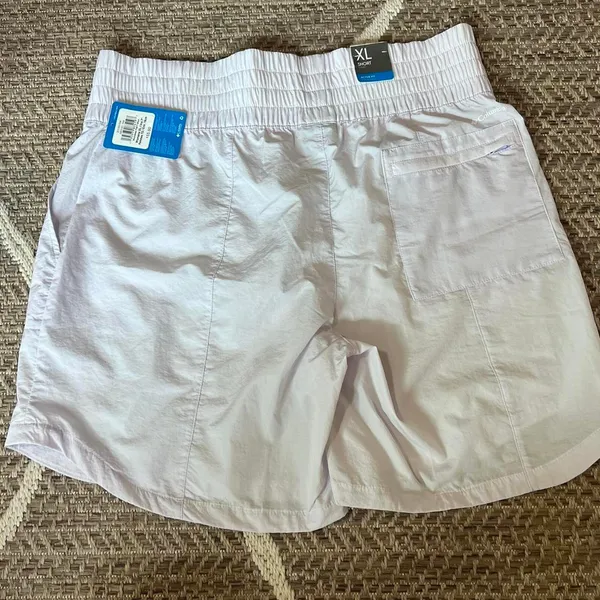 Columbia boundless trek short womens sz XL - Image 3
