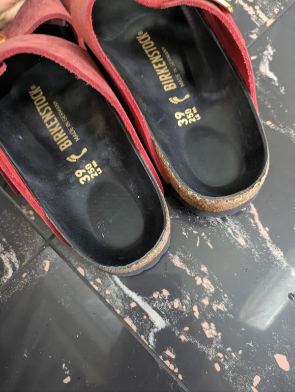 Birkenstock Arizona Big Buckle In Fire Red Oiled Leather Size 39 - Image 6