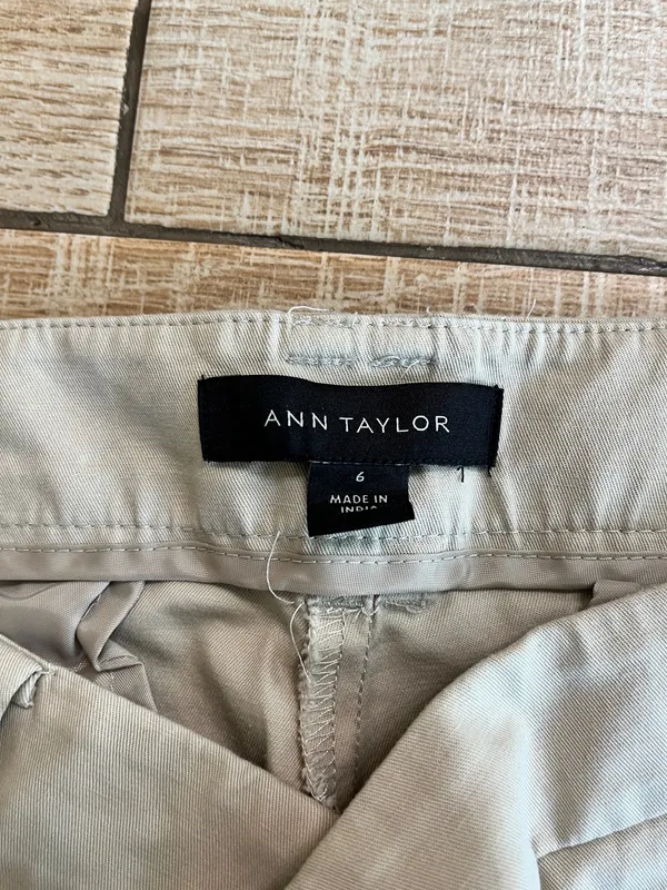 Womens Ann Taylor Khaki Tan Cropped Pants - 6 - Image 7
