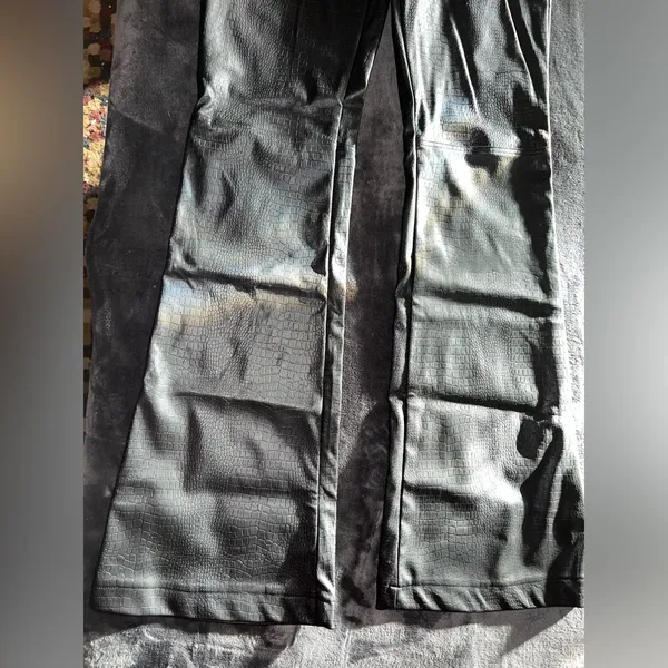 Tiger Mist Jadene Pant in Black Size Small - Image 8