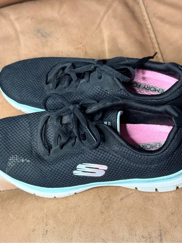 Skechers Memory Foam Black Athletic Shoes - Image 5