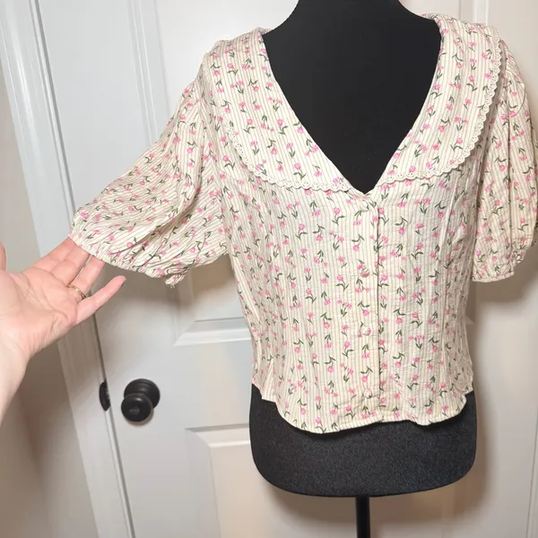 Sienna Sky Floral Puff Sleeve Blouse Lace Retro Coquette Large - Image 2