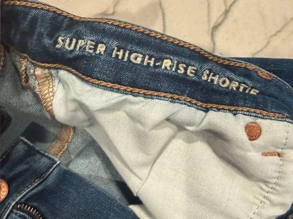 American Eagle Super High Rise Shortie Denim Shorts Size 16 Next Level Stretch - Image 6