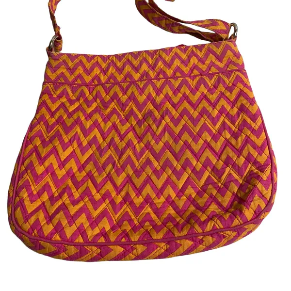 Vera Bradley‎ Quilted Adjustable Strap Hipster Ziggy Zag Crossbody Handbag - Image 4