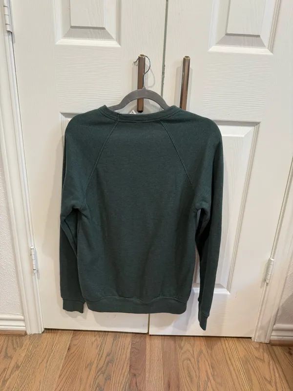 Tyler’s Sweatshirt Green - Image 2