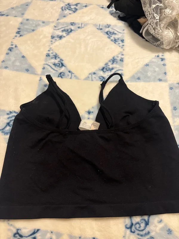 black crop tank top - Image 3