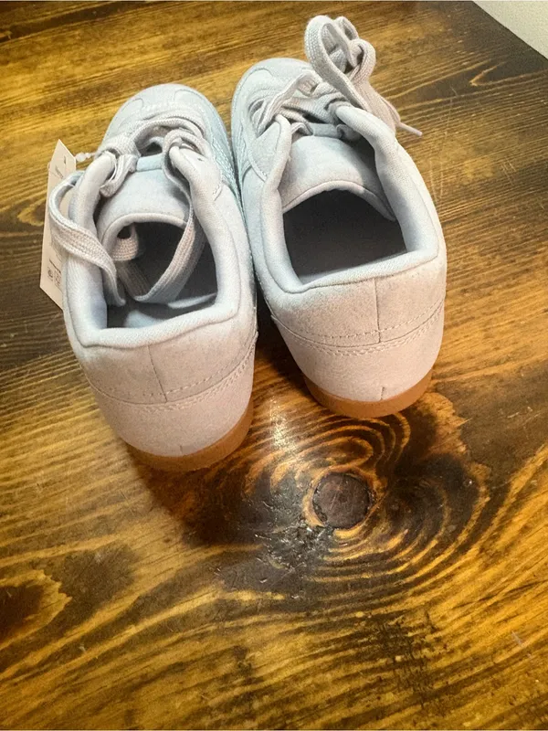 Time and tru pale blue sneakers size 6 - Image 6
