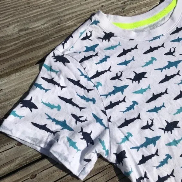 White And Blue Shark Animal Graphic Tee - Image 2