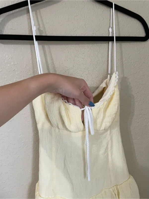 Beverly and Beck Nothing Else Matters Mini Dress Size S Light Yellow - Image 10