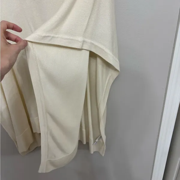 NEW Ann Taylor V-Neck Poncho Sweater in Off White Ivory - Size XS/S - Image 7