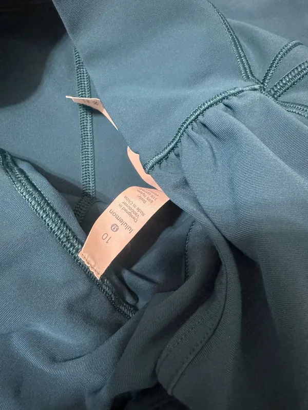 Lululemon Double Day Tight size 10 - Image 5