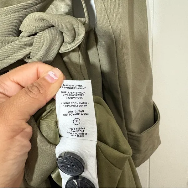Avec Les Filles Stretch Crepe Double Breasted Trench Coat Olive XS - Image 8