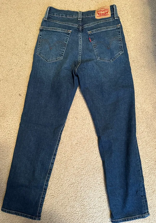 Levi’s Wedgie Straight Jeans - Image 3