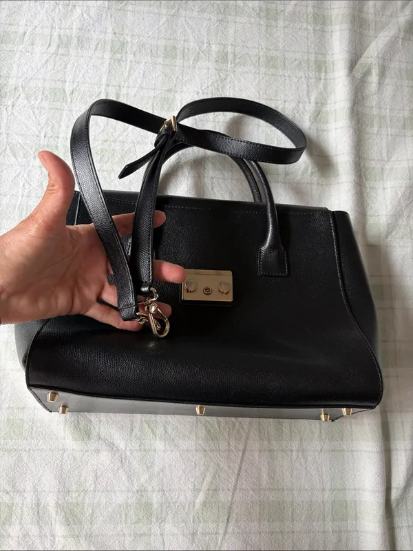 Furla Black Leather Top-Handle Satchel with Gold Hardware - Image 7