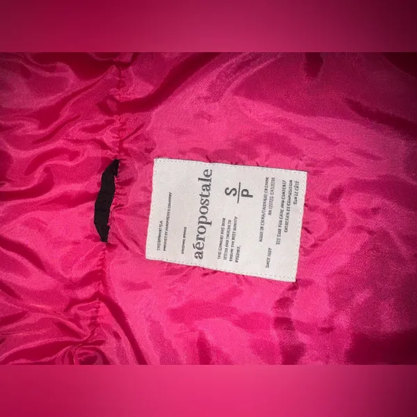 Aeropostale Hot Pink / Black Light Weight puffer vest S/P - Image 3