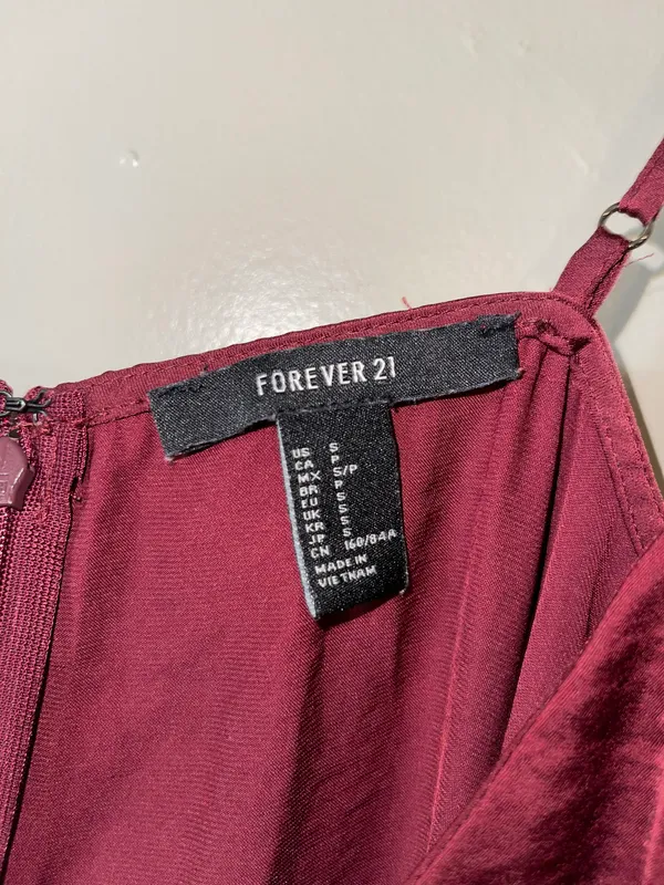 Forever 21 maroon slip dress - Image 3