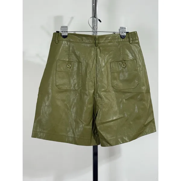 Women Faux Leather Shorts Olive Green High Waist Pleated Shorts Size 3XL NWT - Image 3