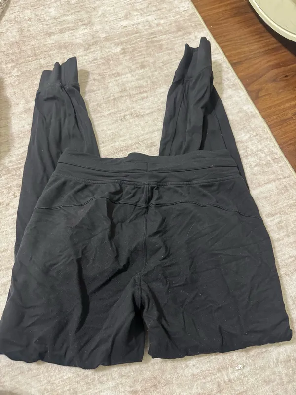 Lululemon ready to rulu joggers size 4 - Image 2