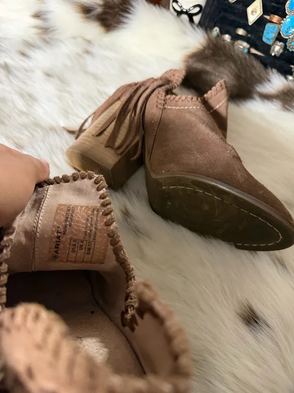 Ariat booties - Image 3