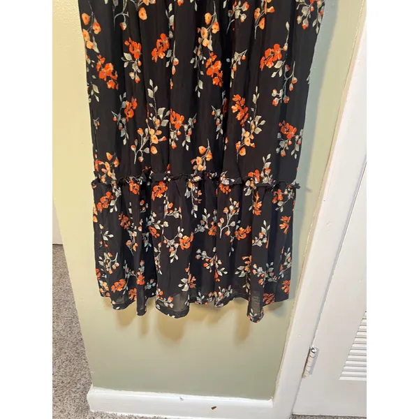 Ember Women's Size Medium Midi Dress Black Orange Floral V-Neck Short Sleeve - Image 4