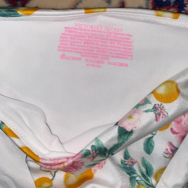 Final price 🍓 NWT Victorias Secret Bikini - Image 3