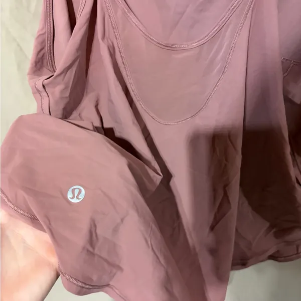 Lululemon tank top - Image 3