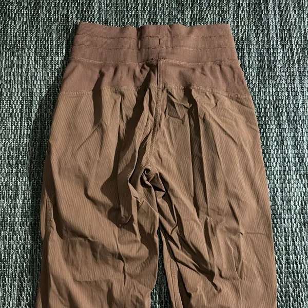 Lululemon Dance Studio Mid Rise Jogger Ancient Copper Swift Size 0 - Image 4