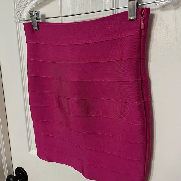 Hervé Léger x Forever 21‎ collection, bandage mini skirt size medium pink - Image 5