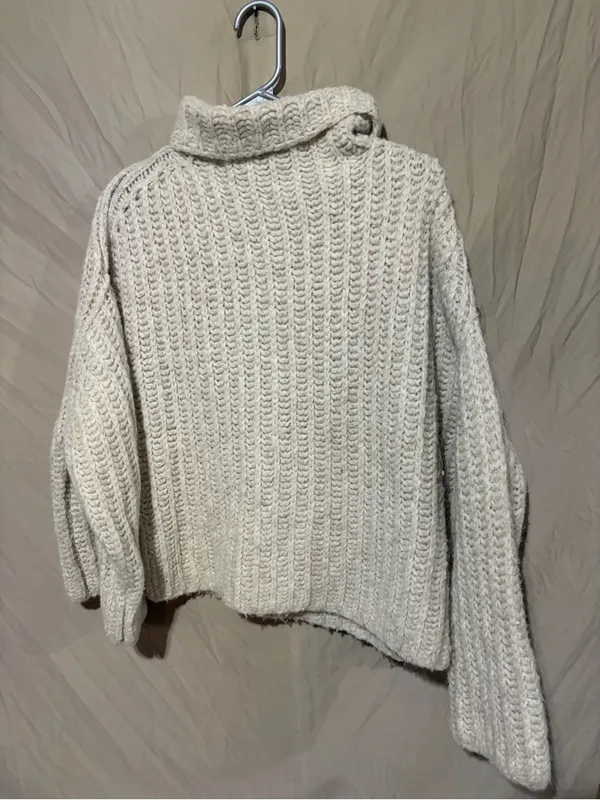 Free people sweater - Image 2
