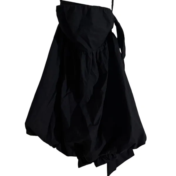BP black sleeveless mini dress with a bubble hem and bow detail. Size M - Image 4
