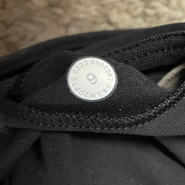 Lululemon Align Asymmetrical Bra - Image 5