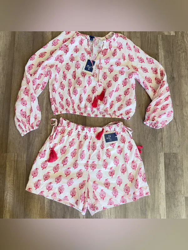 Roller Rabbit x Target Bouquet Side-Tie Beach set Pull-On Shorts & Top - Image 6