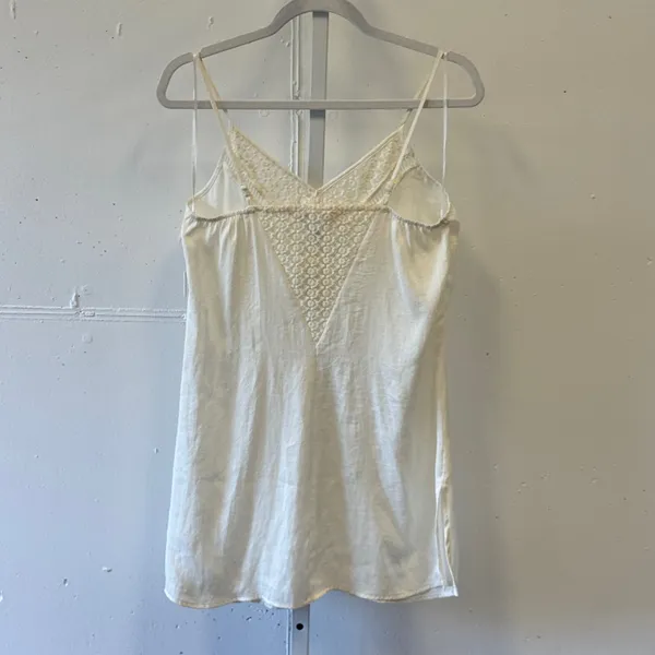 Band of Gypsies White Lace Trim V-Neck Cami Tank Top W1C34423 DEL Size S - Image 2
