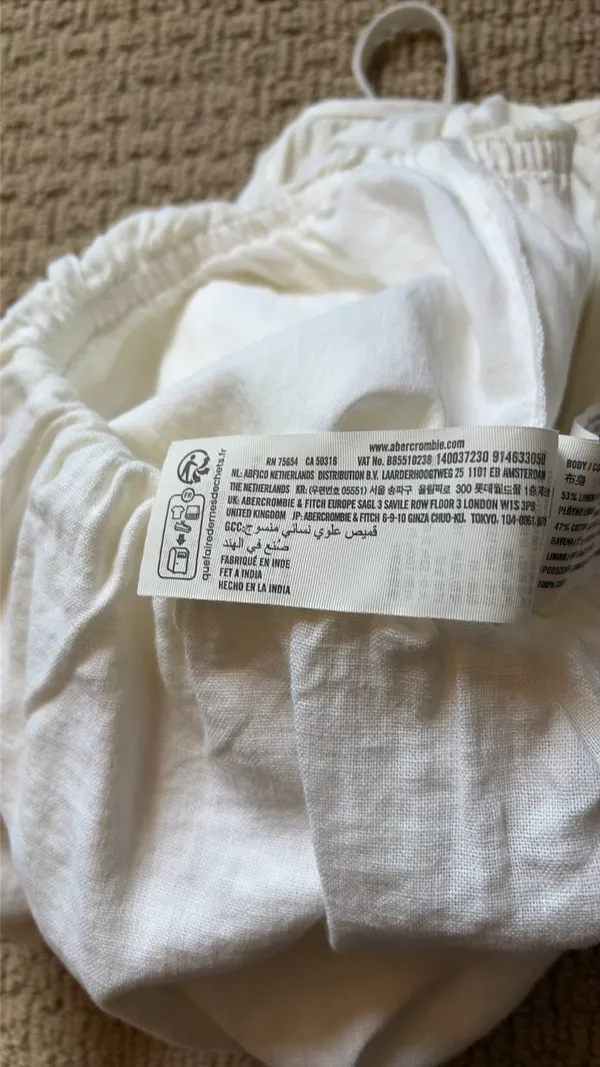 Abercrombie & Fitch white long sleeve - Image 7
